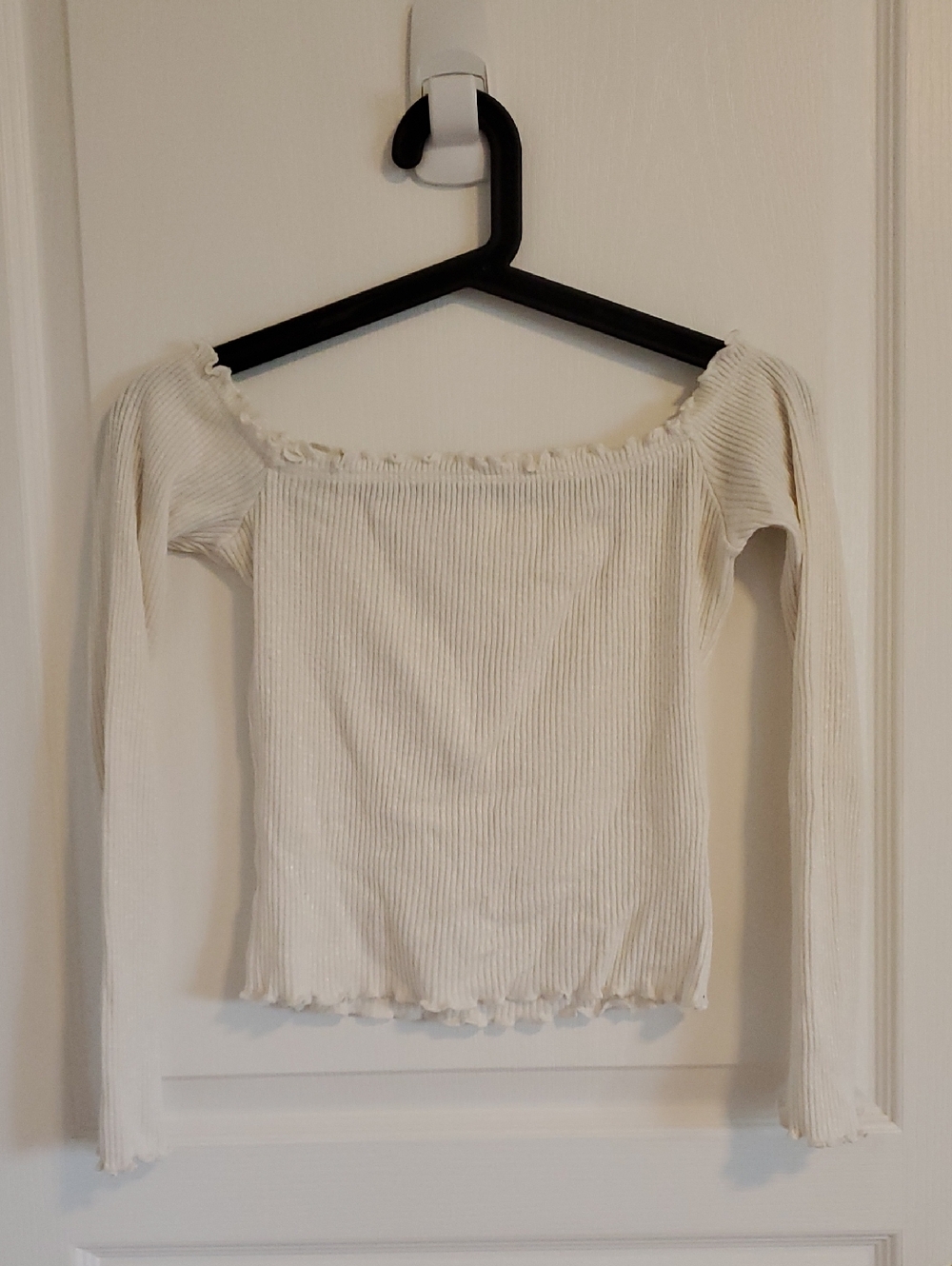 Room Service Off-Shoulder Ribbed Top in White